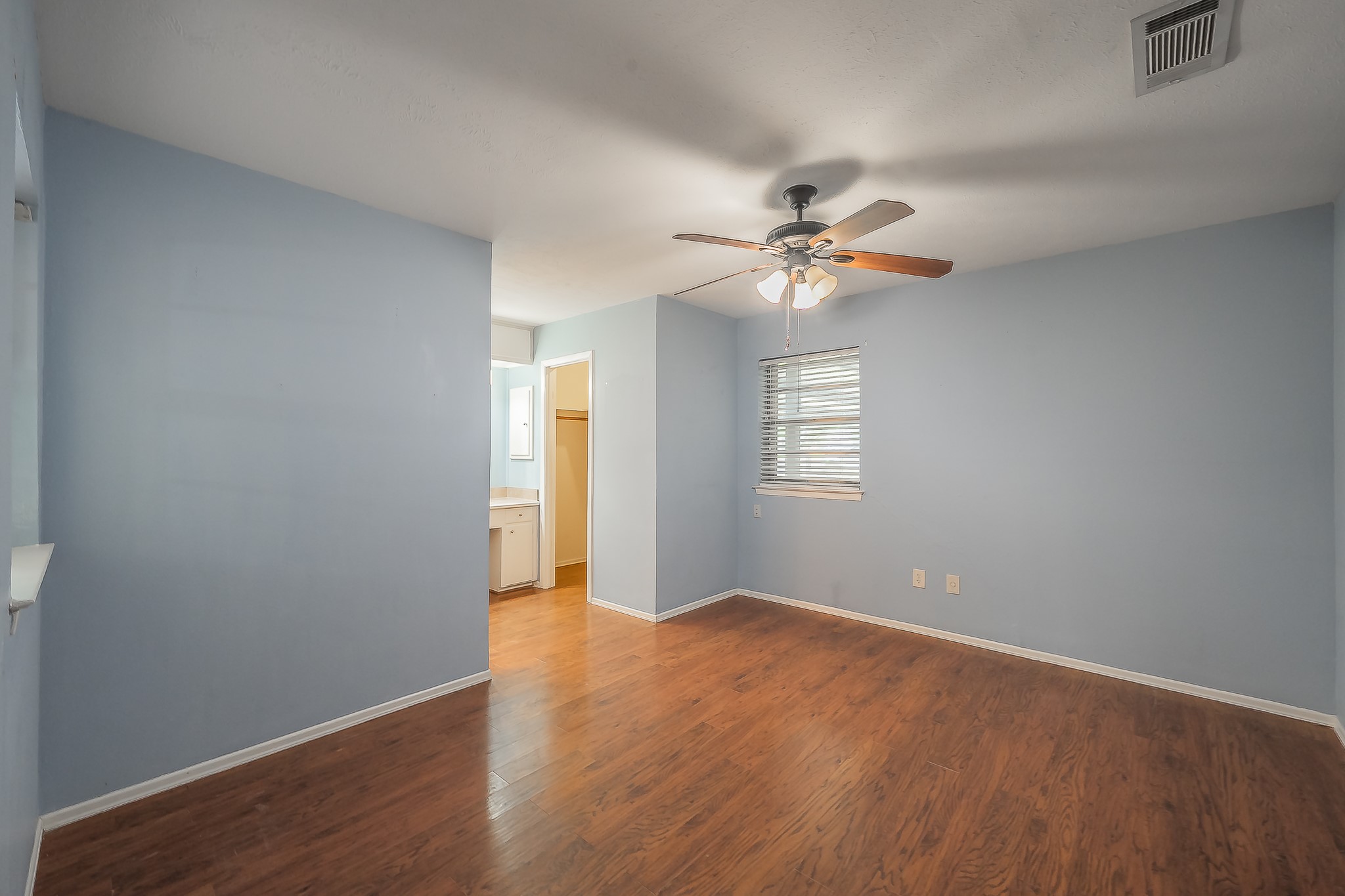 804 N Ector Drive Euless TX 76039
