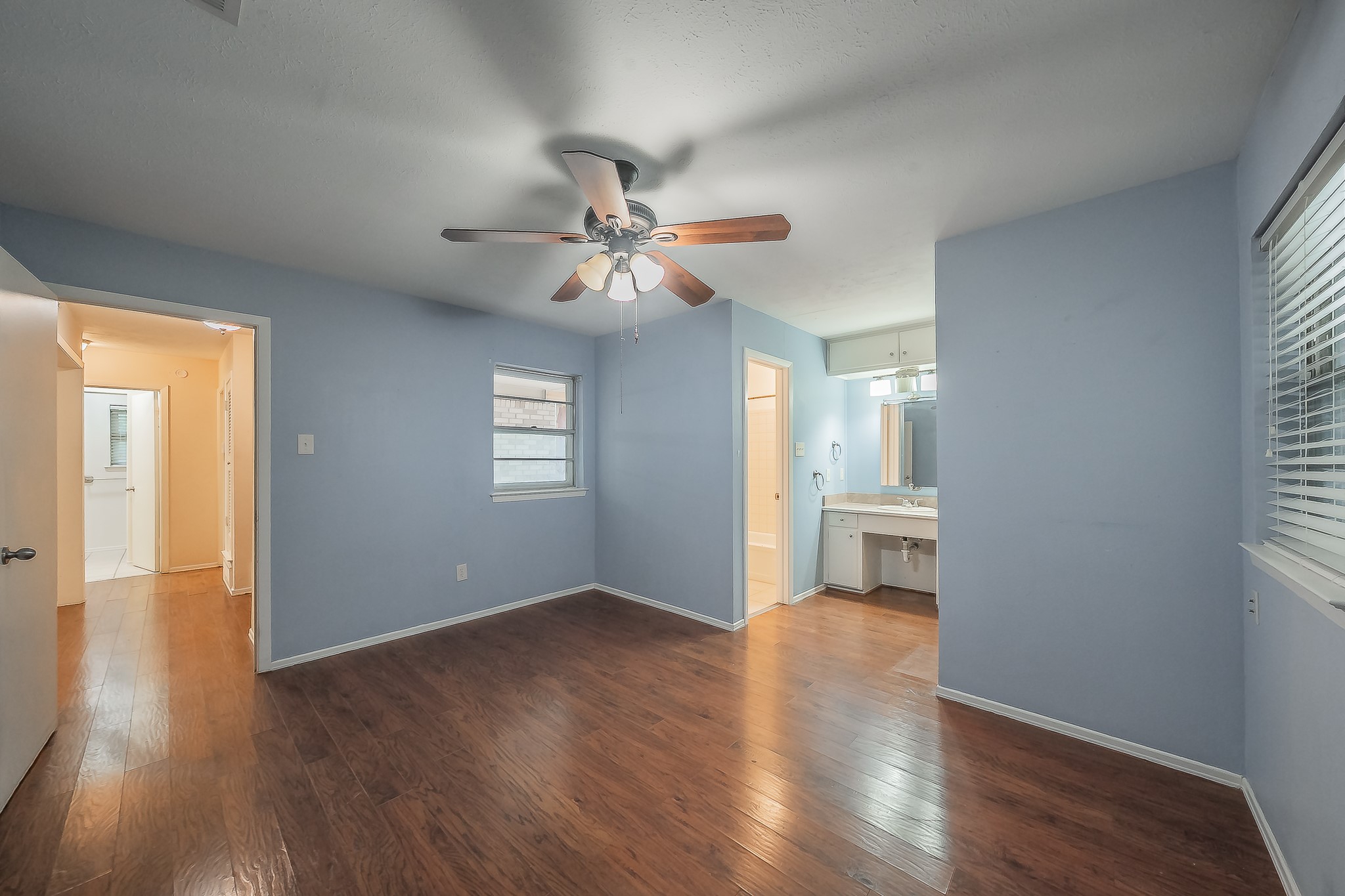 804 N Ector Drive Euless TX 76039