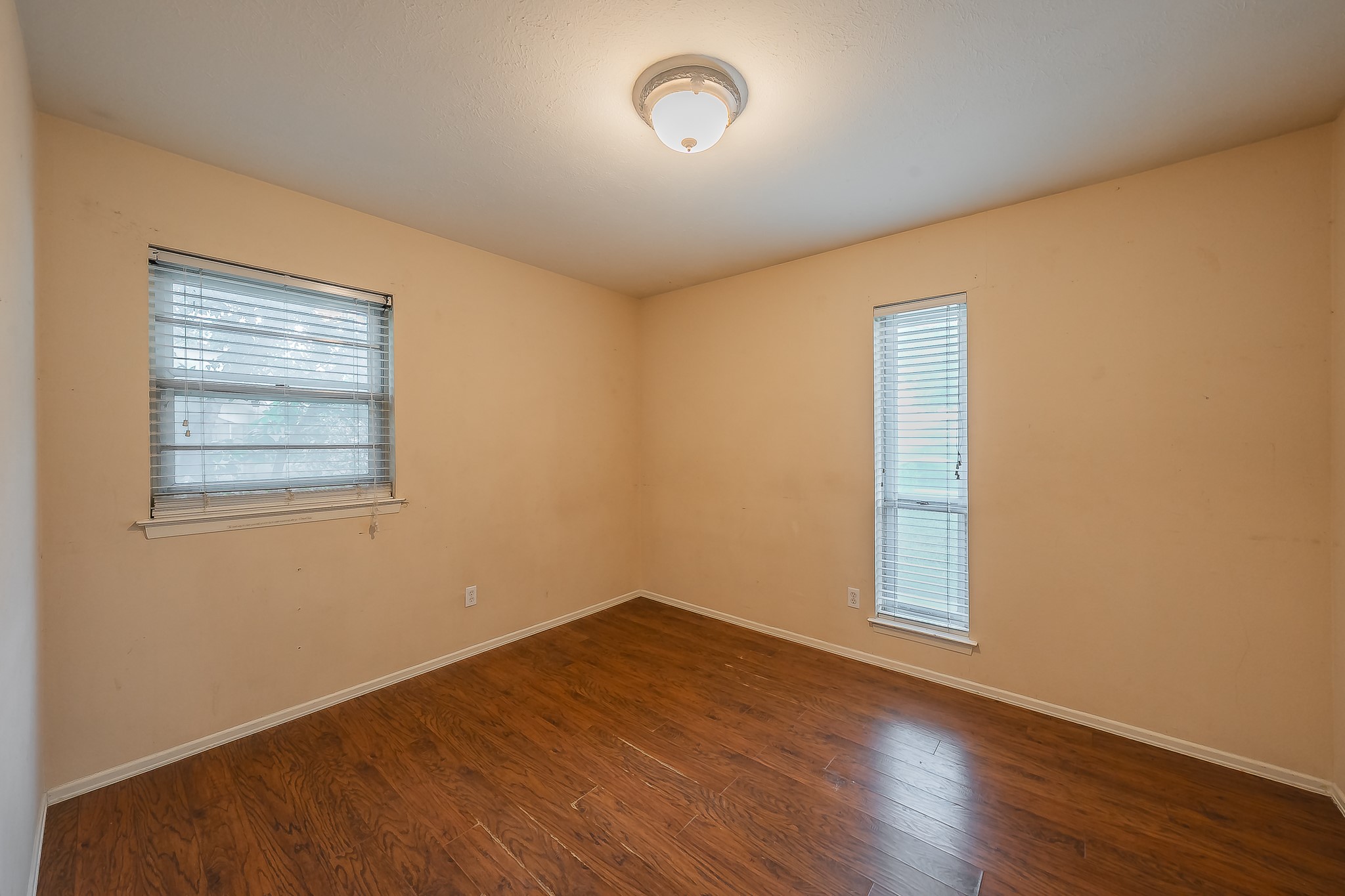 804 N Ector Drive Euless TX 76039