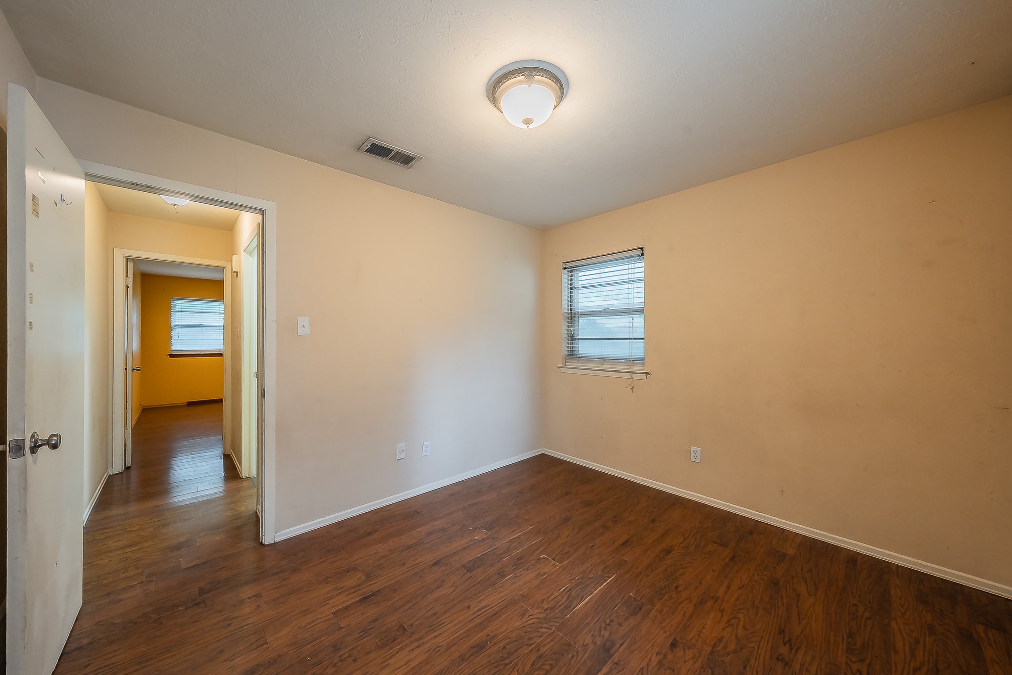 804 N Ector Drive Euless TX 76039
