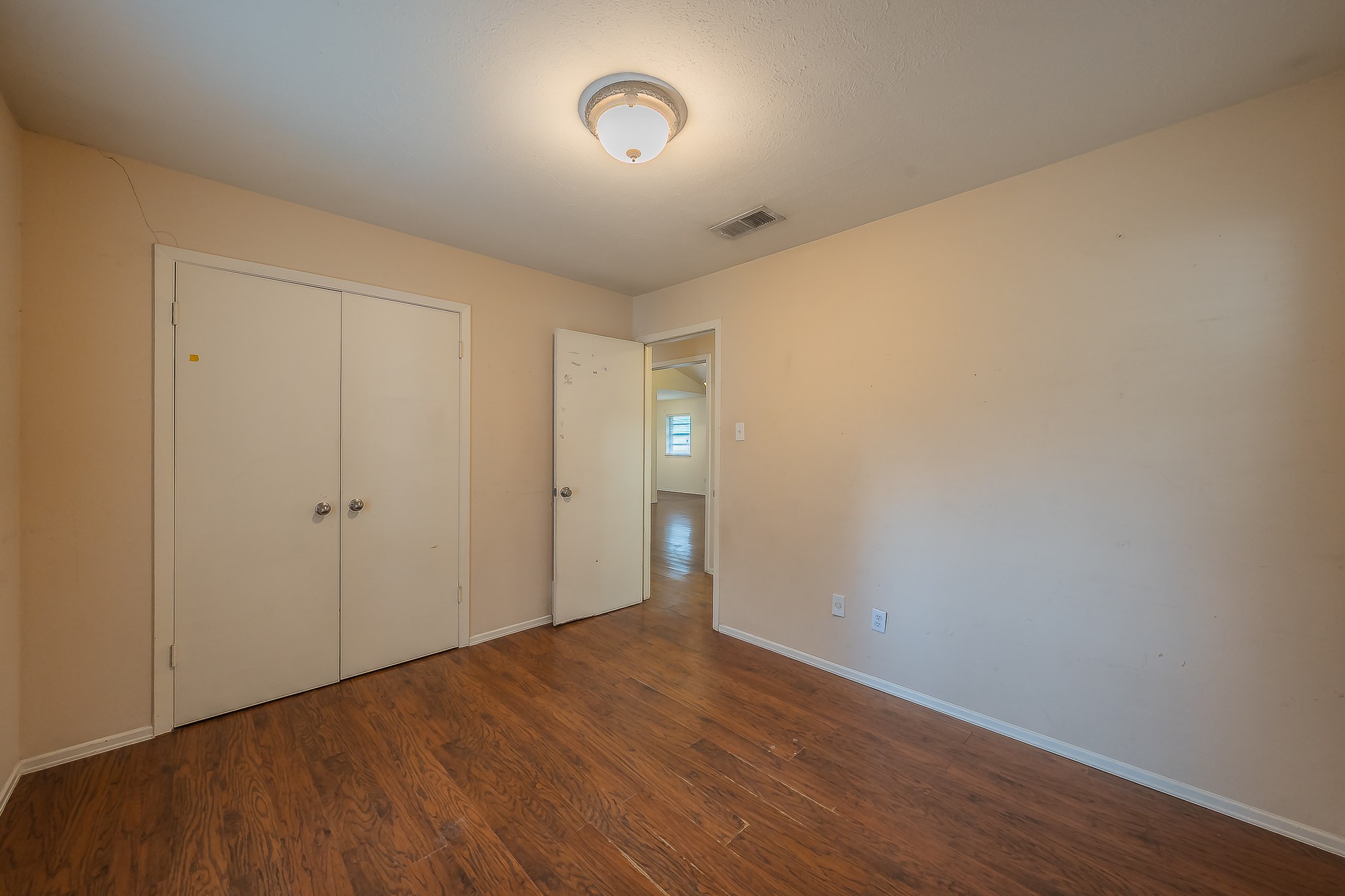 804 N Ector Drive Euless TX 76039
