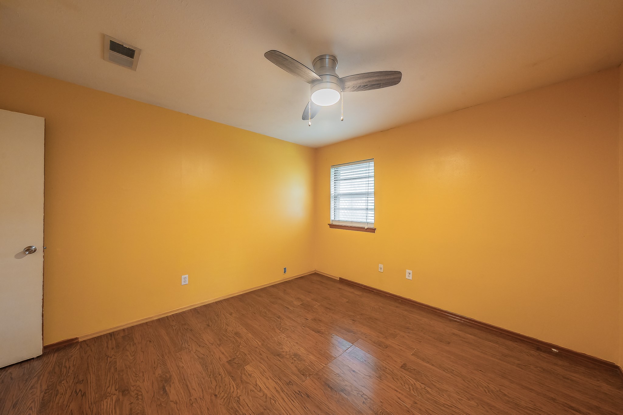 804 N Ector Drive Euless TX 76039