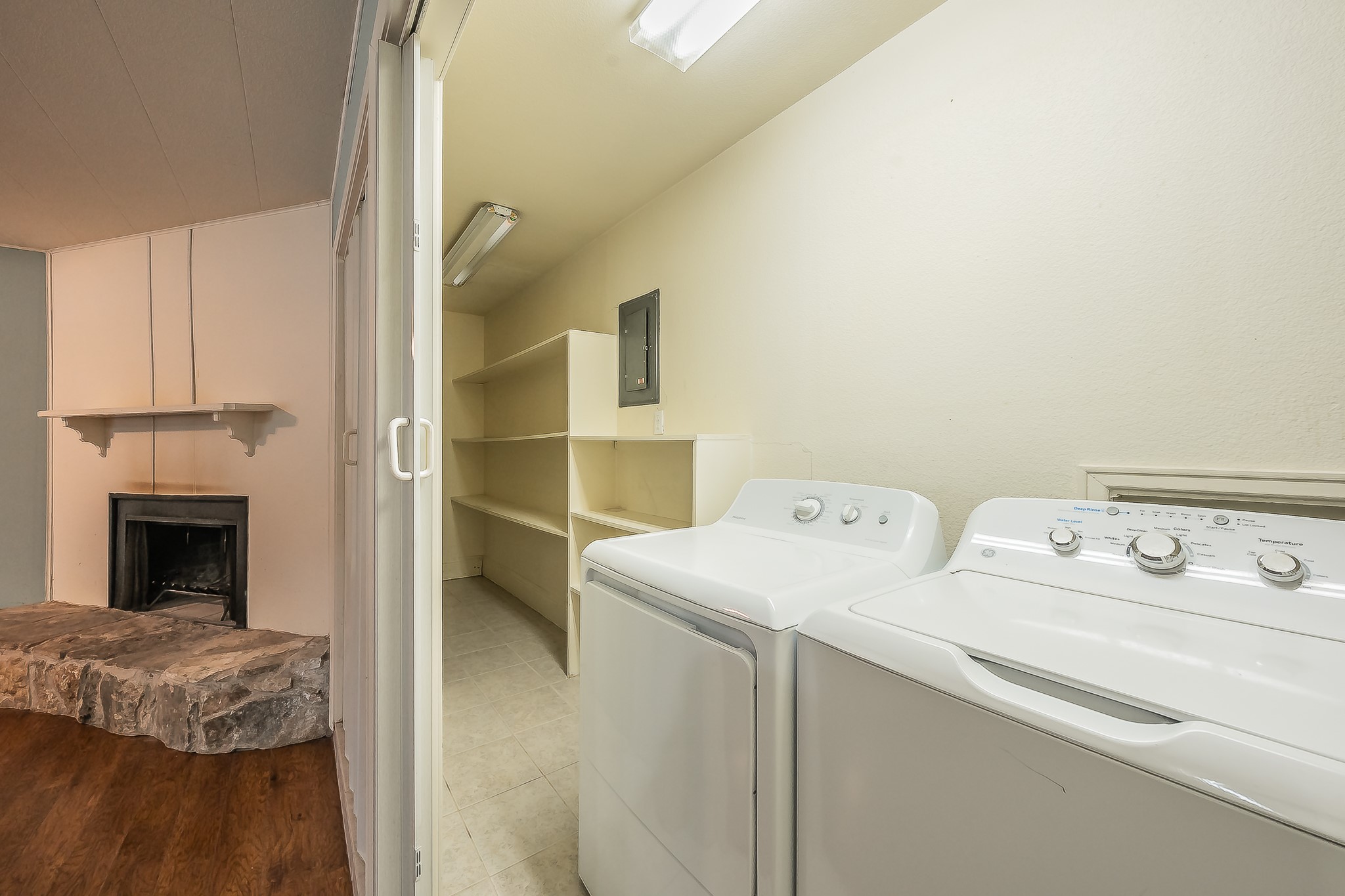 804 N Ector Drive Euless TX 76039