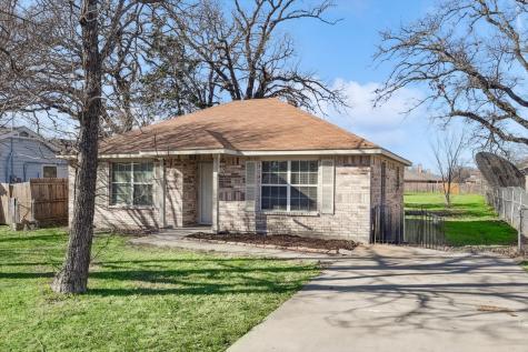 2821 Crystal Drive Balch Springs TX 75180