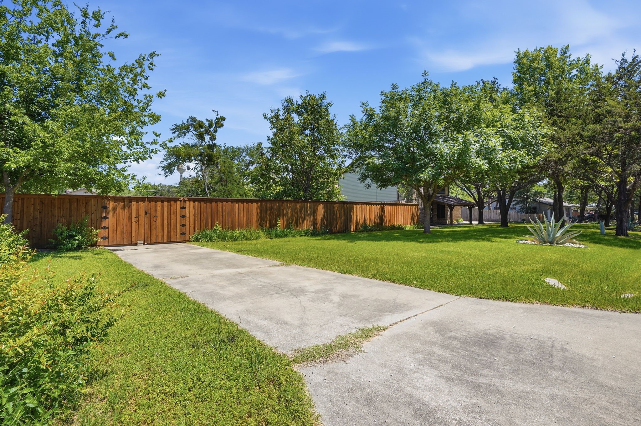 212 Hickory Lane Hickory Creek TX 75065