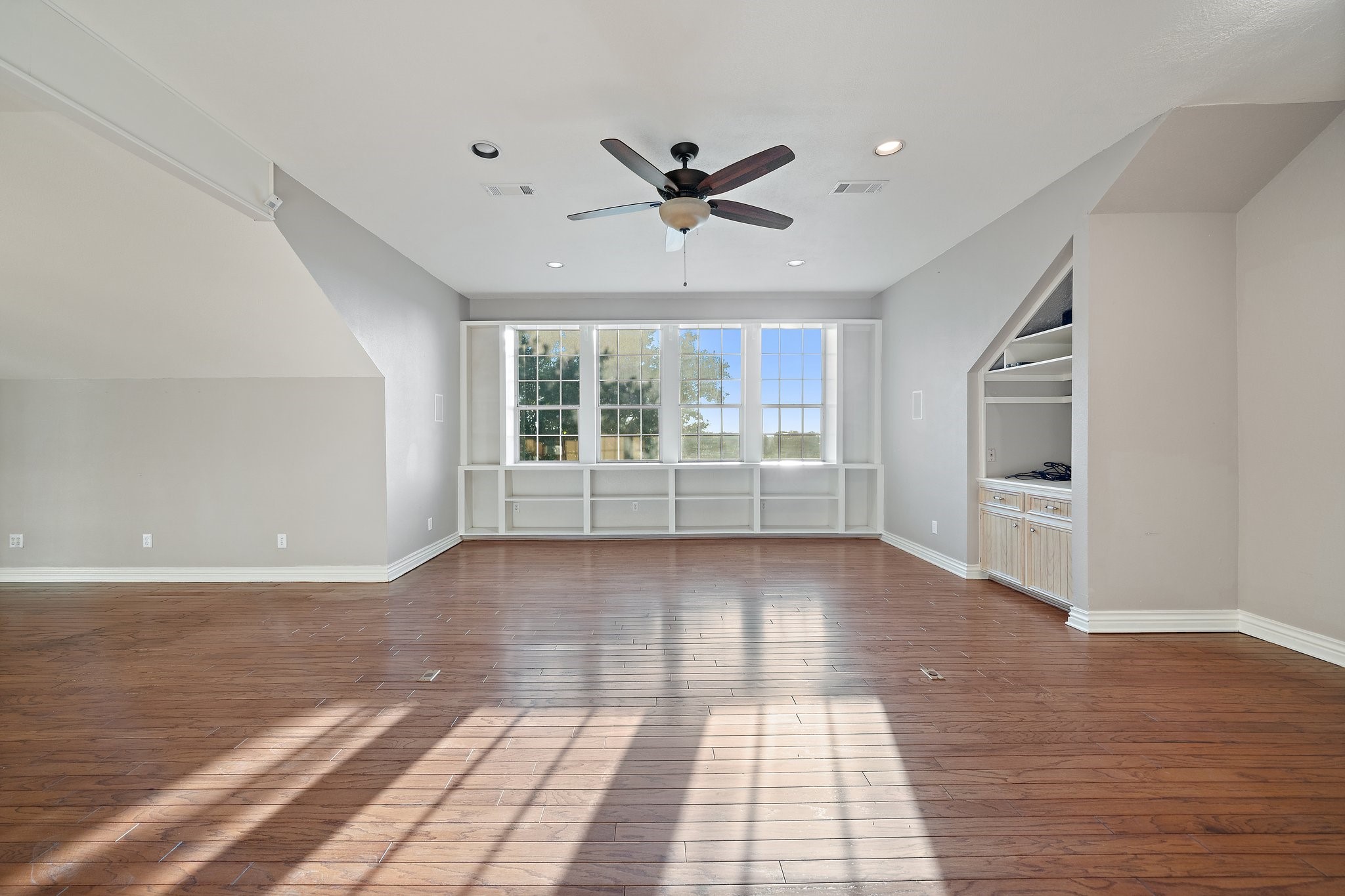 6068 Northview Court Aubrey TX 76227