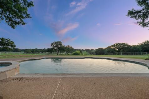 6068 Northview Court Aubrey TX 76227