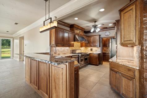 6068 Northview Court Aubrey TX 76227