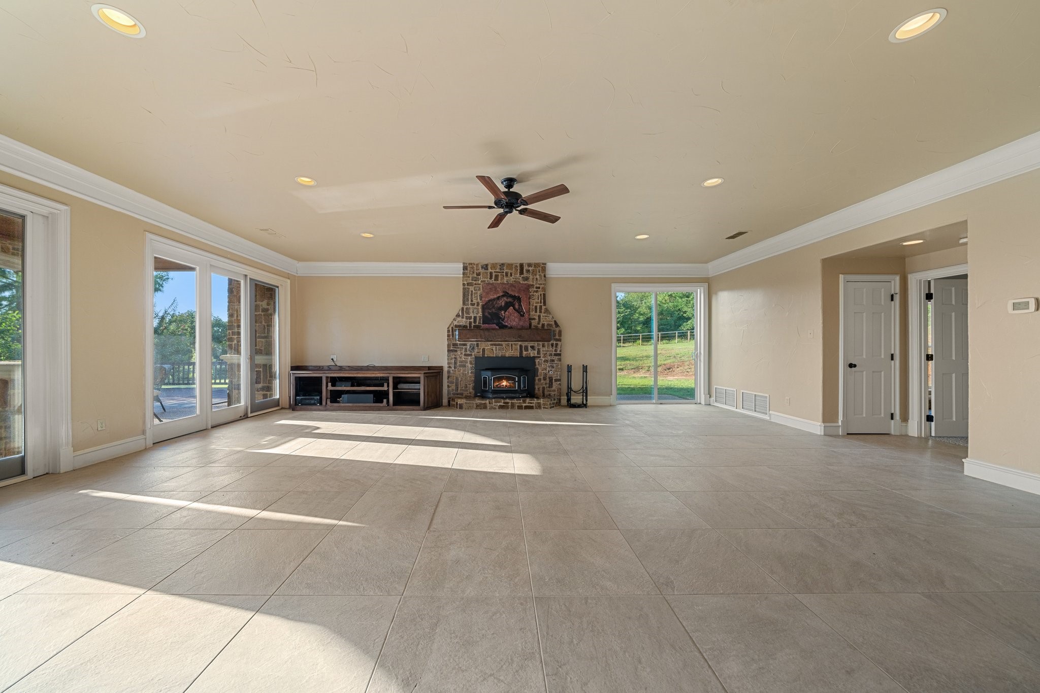 6068 Northview Court Aubrey TX 76227