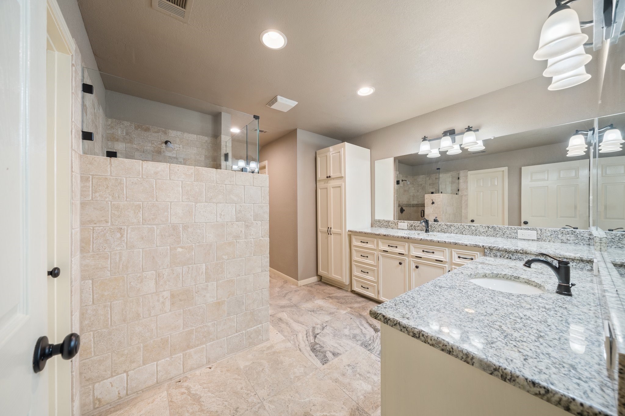 6068 Northview Court Aubrey TX 76227