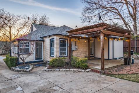 818 Valencia Street Dallas TX 75223