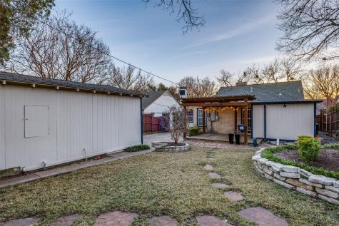 818 Valencia Street Dallas TX 75223