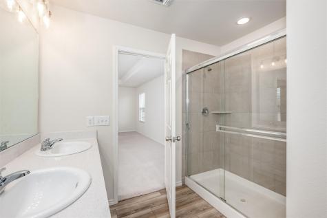 321 Glenwick Lane Van Alstyne TX 75495