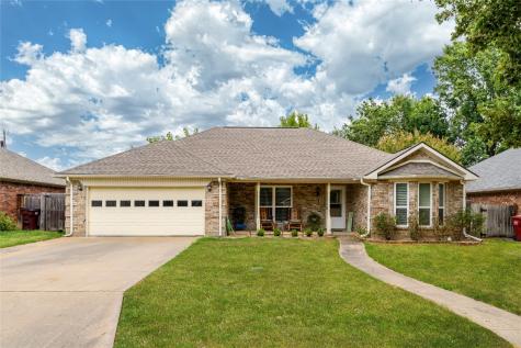 713 Martin Street Bonham TX 75418