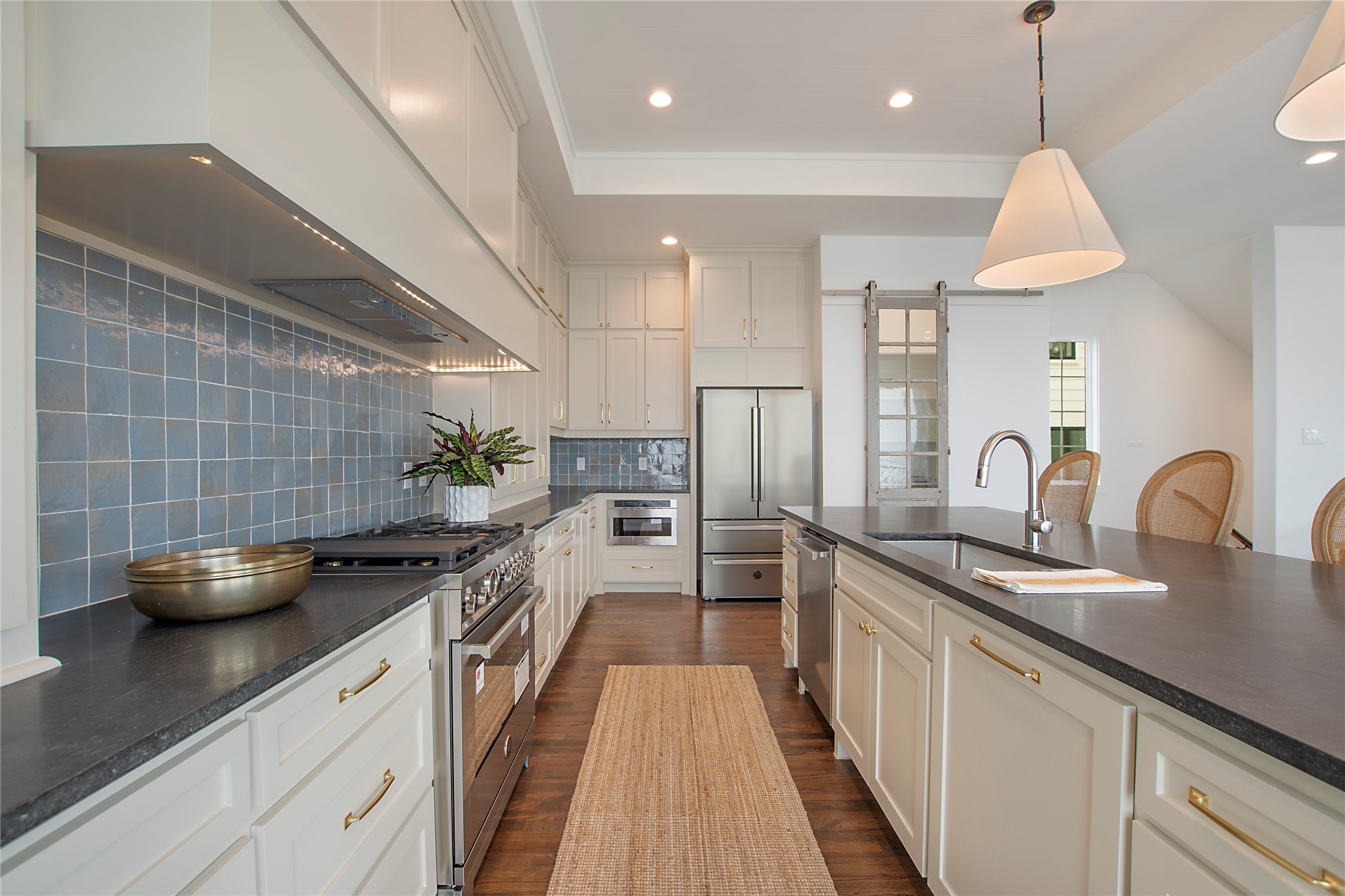 1029 Mobile Street Dallas TX 75208