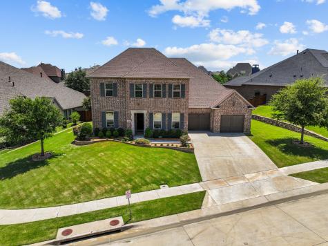 1008 Broadmoor Way Roanoke TX 76262
