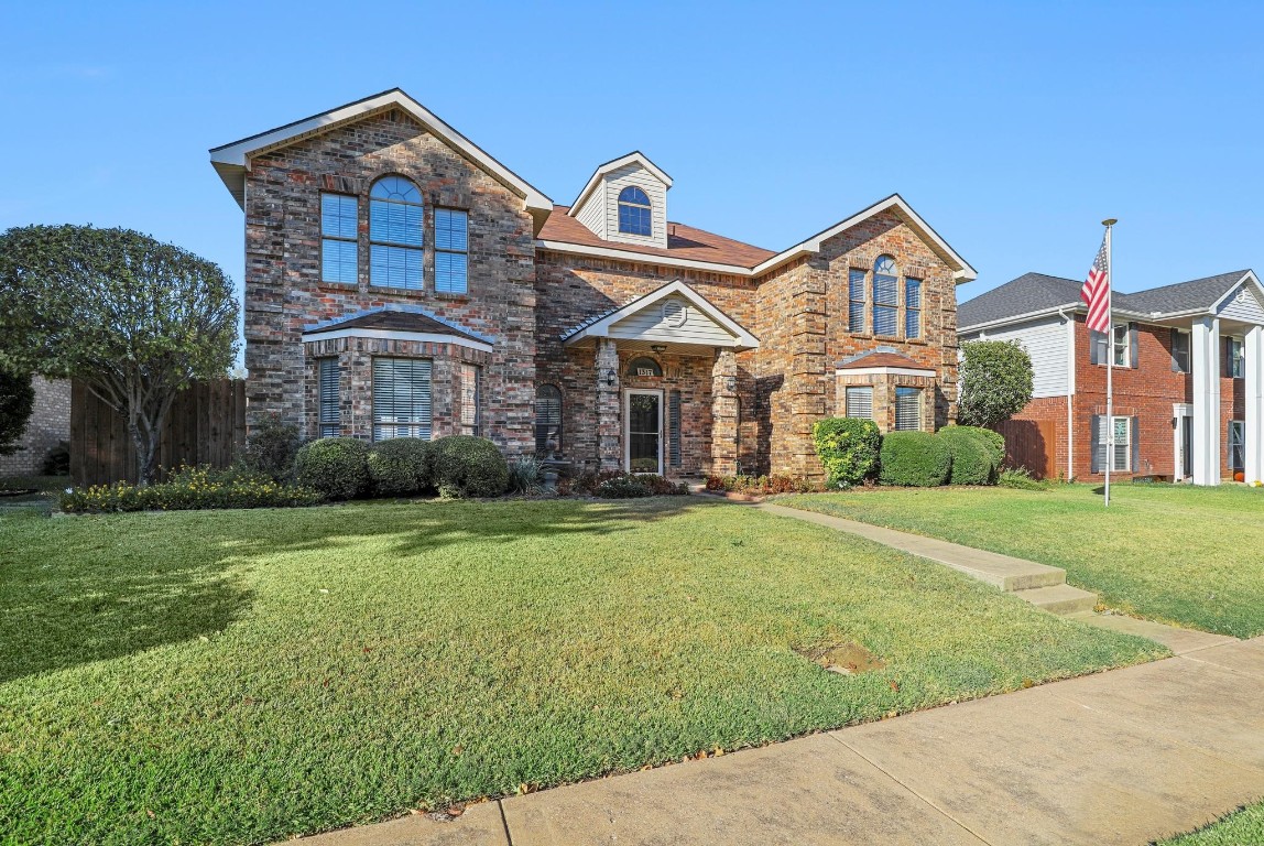 1317 Falcon Drive Lewisville TX 75077