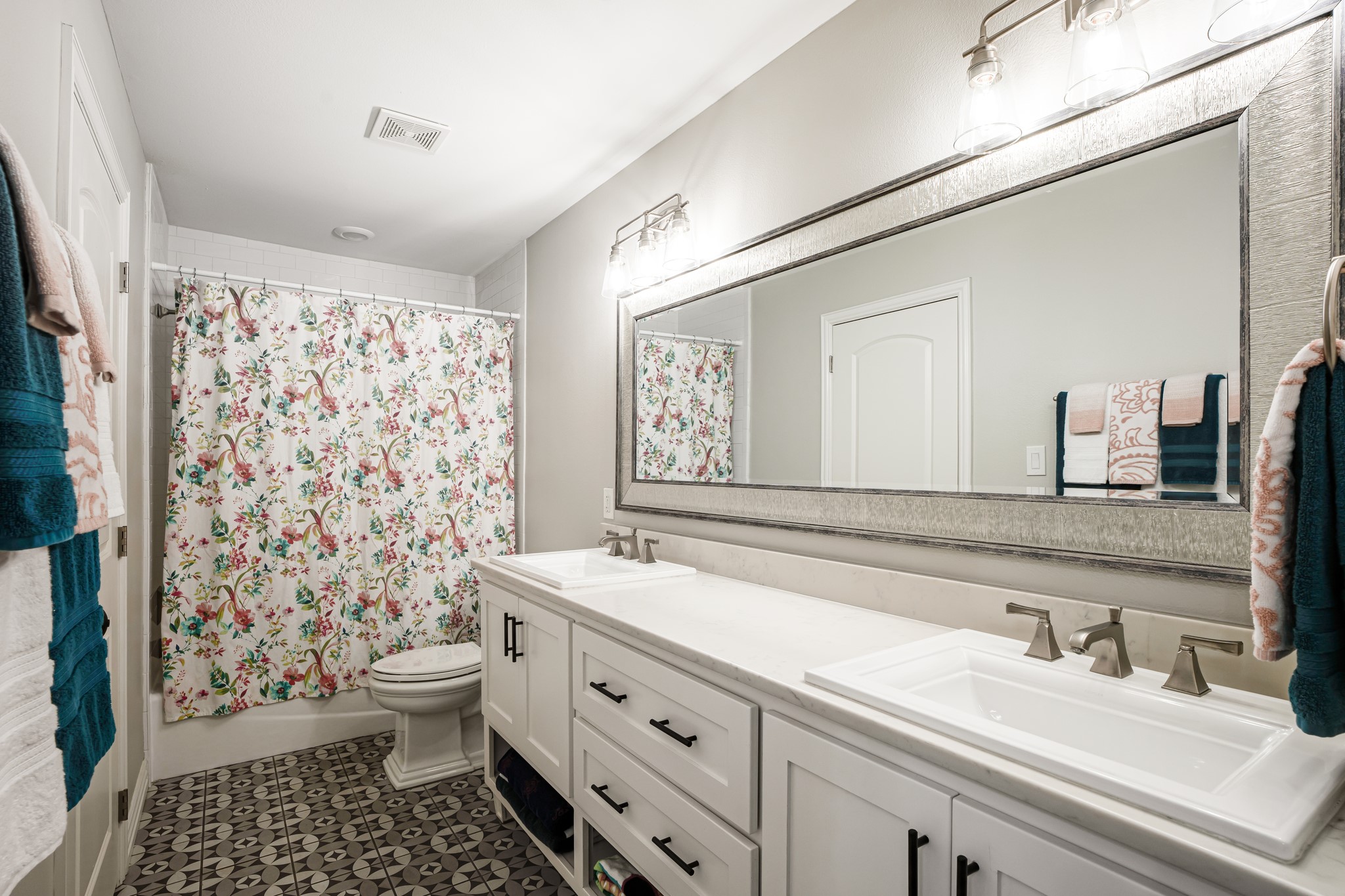 2615 Harborside Drive Granbury TX 76048