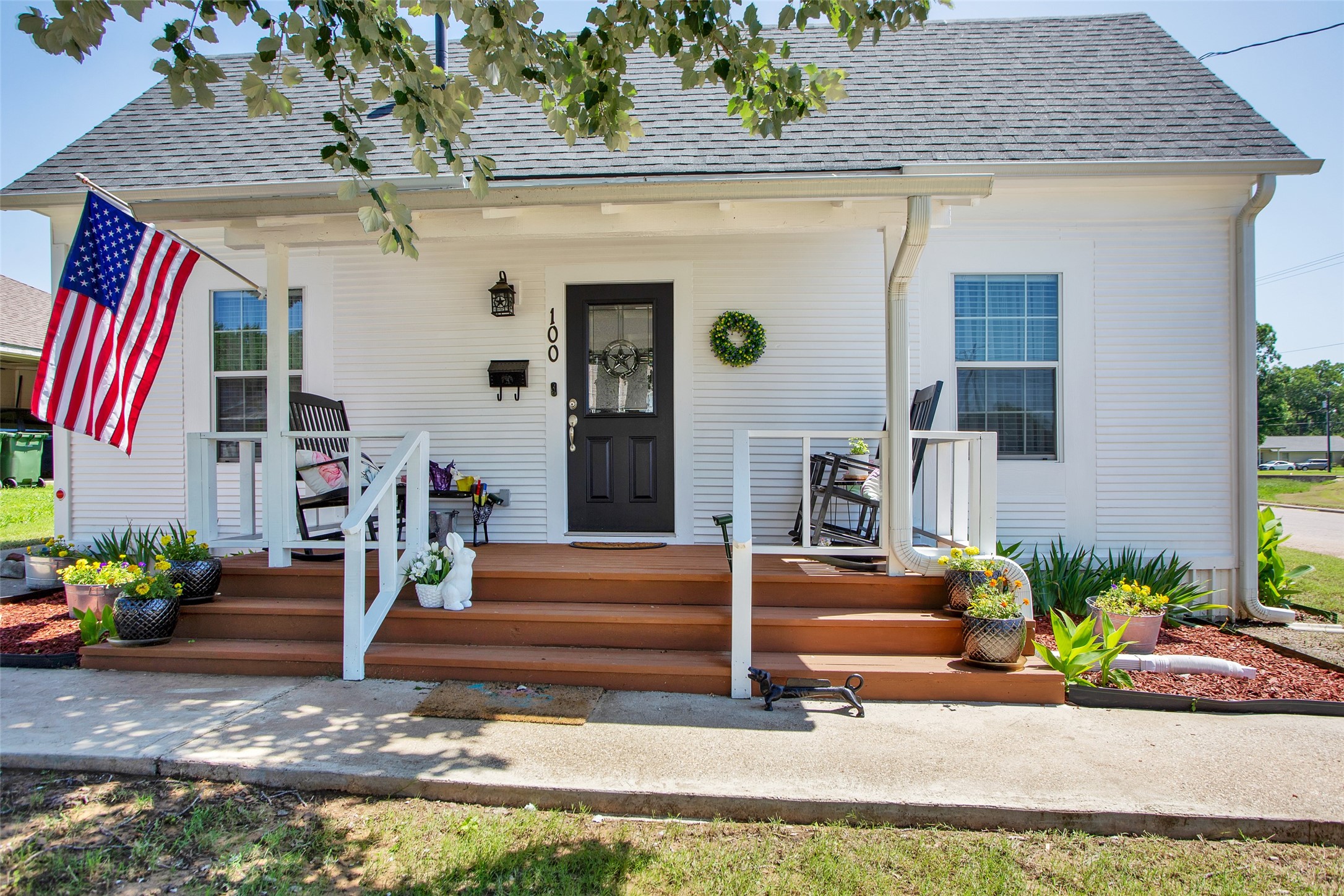 100 Buchanan Street Whitesboro TX 76273