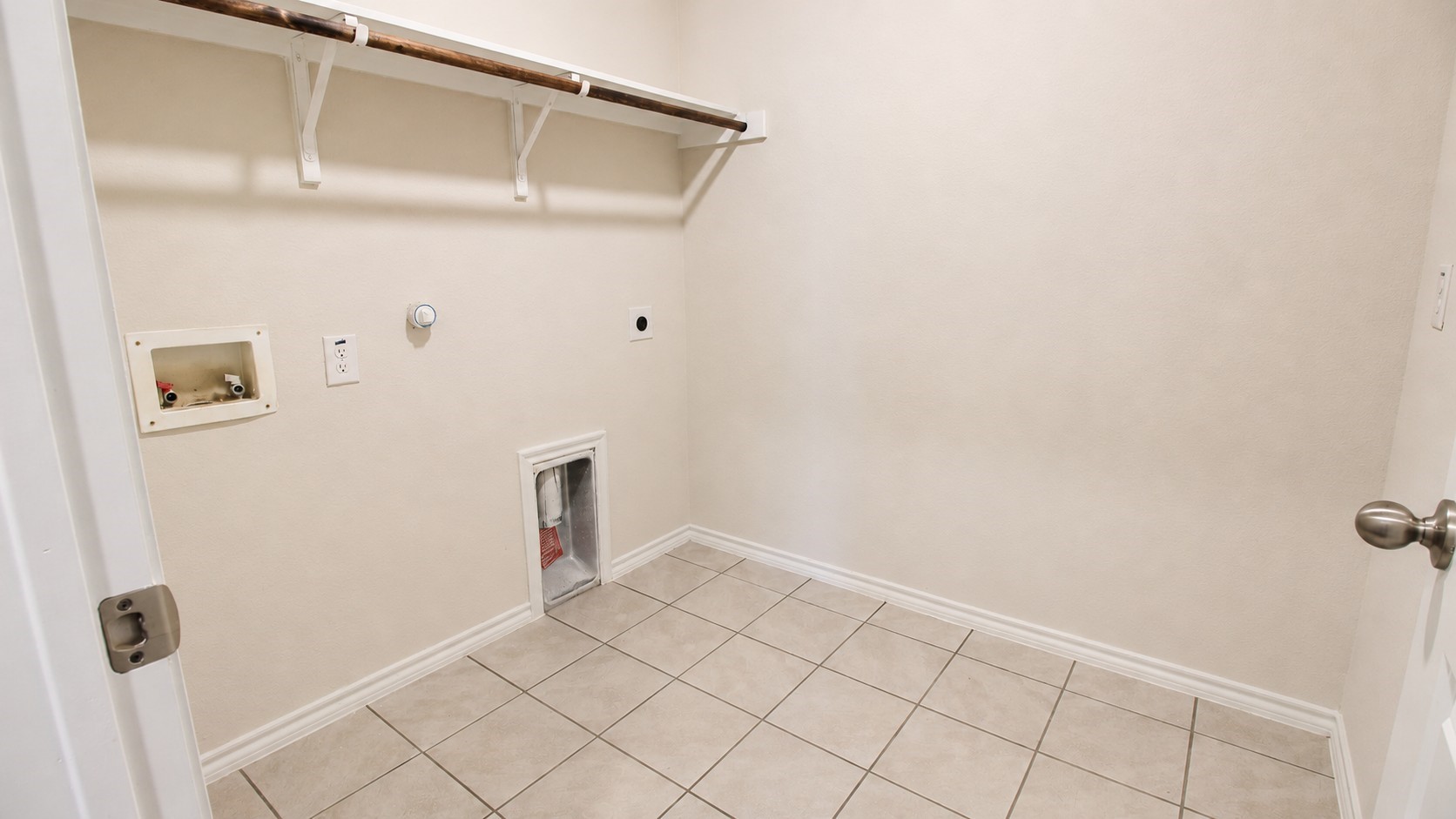 3938 Aintree Avenue Aubrey TX 76227