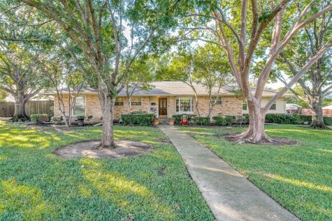 4146 Meadowdale Lane Dallas TX 75229