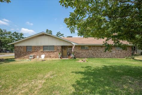 1401 Center Street Grand Saline TX 75140
