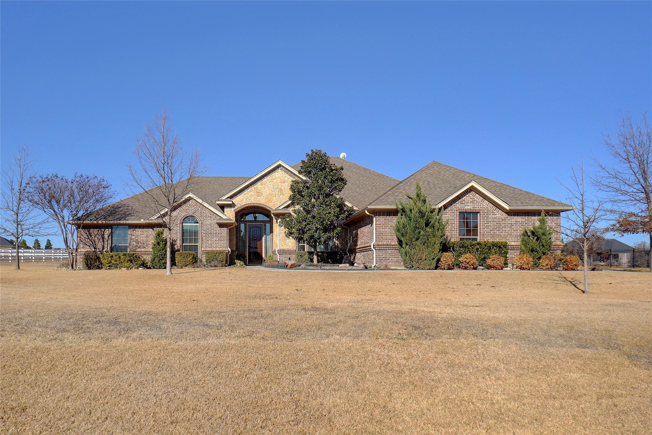 109 Backstretch Lane Fort Worth TX 76126