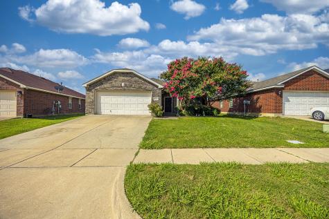 8132 Tierra Del Sol Road Arlington TX 76002