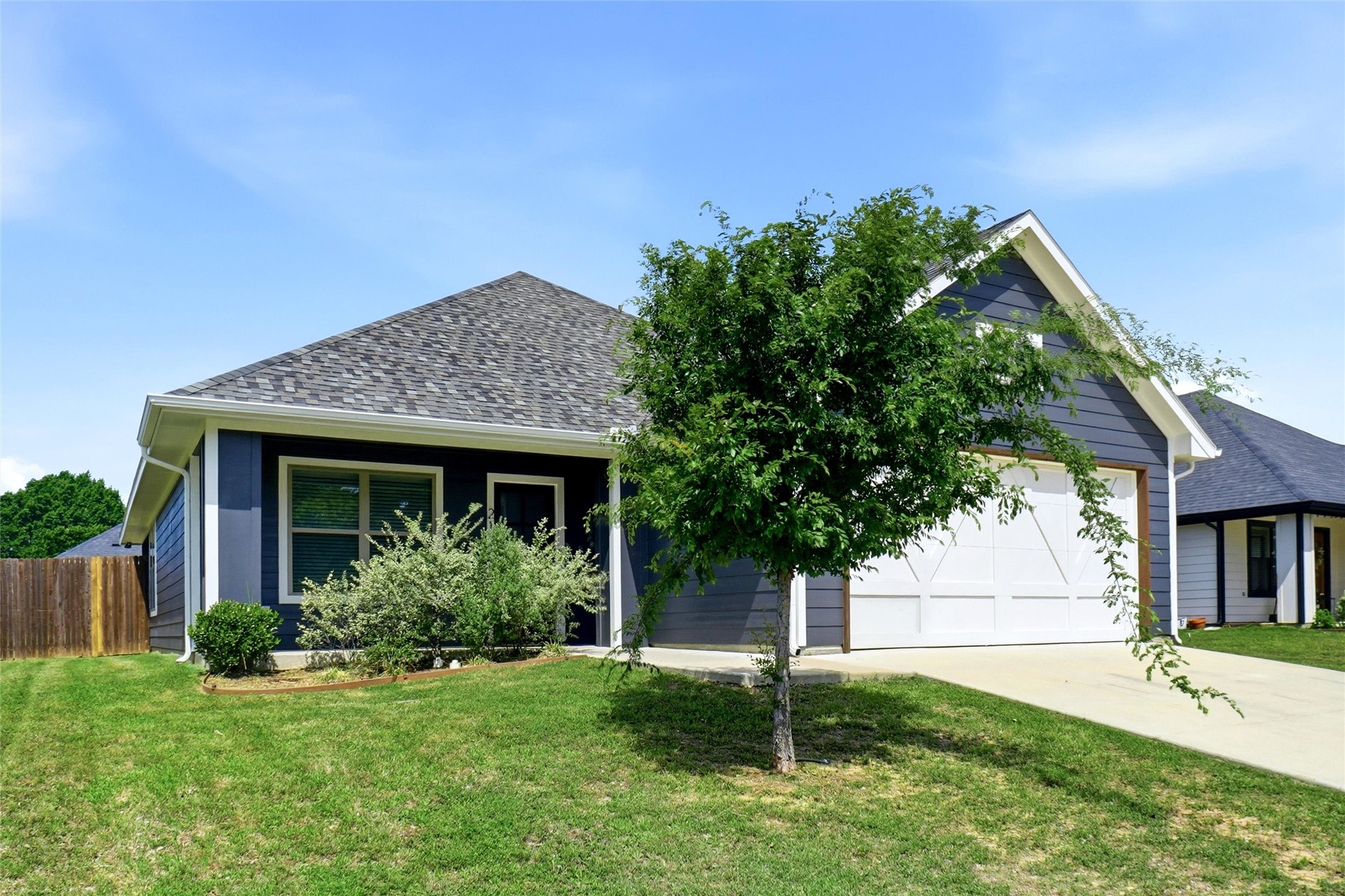 210 Clover Circle Weatherford TX 76086