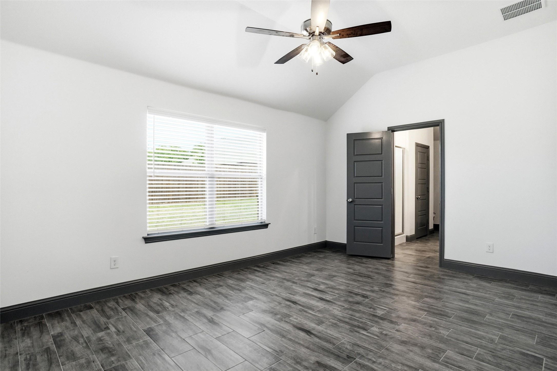 210 Clover Circle Weatherford TX 76086