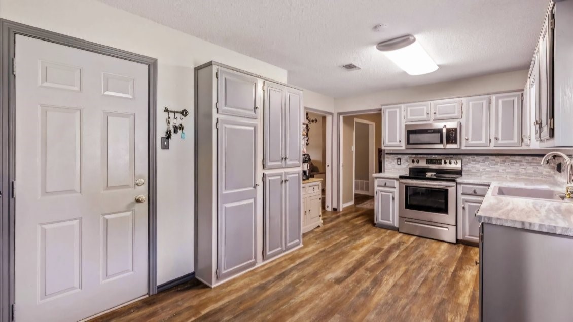2012 Lisa Circle Canton TX 75103
