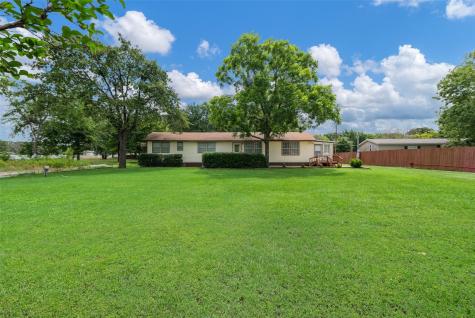 1757 Woods West Road Kemp TX 75143