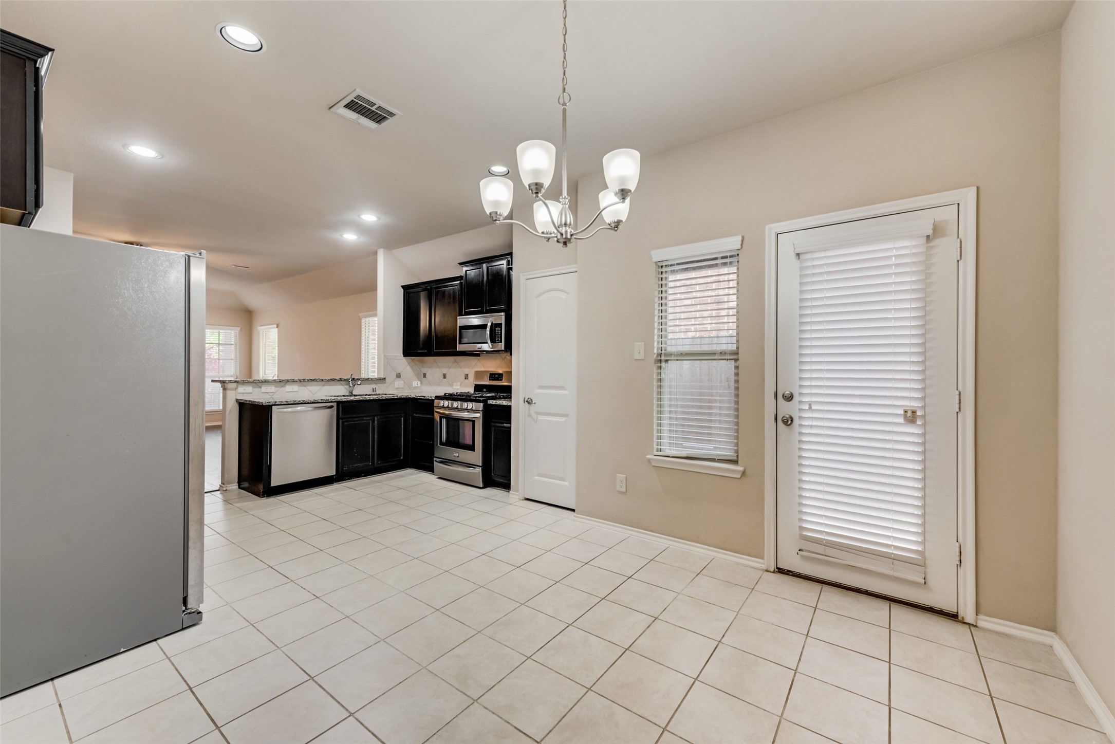 9904 Beaver Dam Lane Mckinney TX 75071