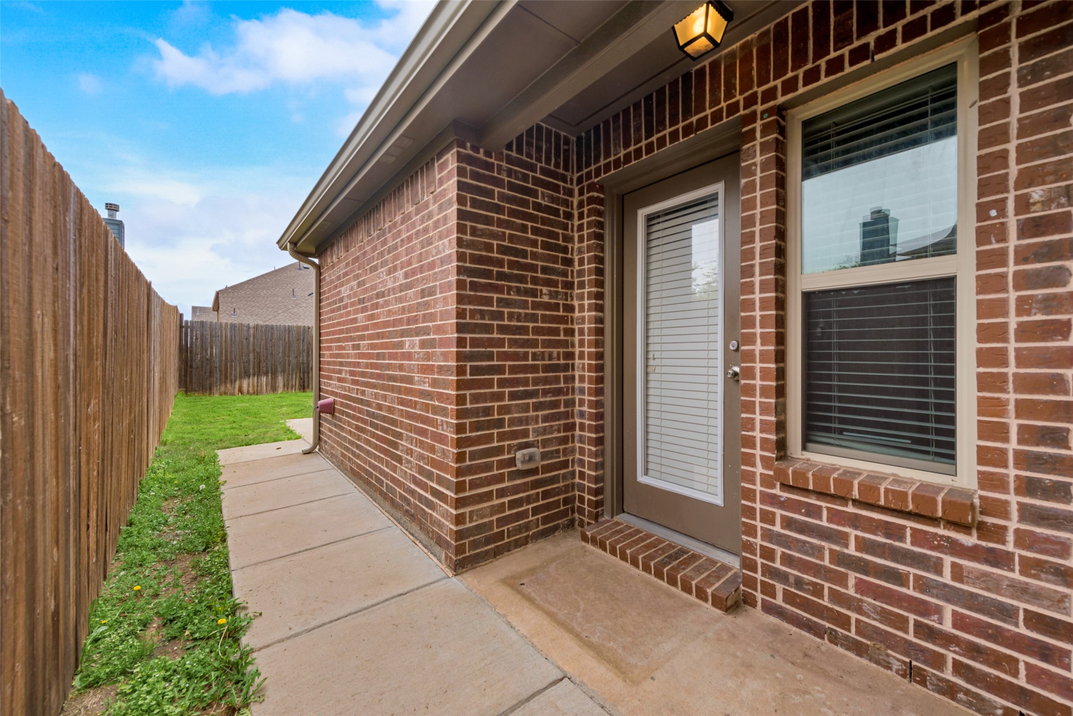 9904 Beaver Dam Lane Mckinney TX 75071