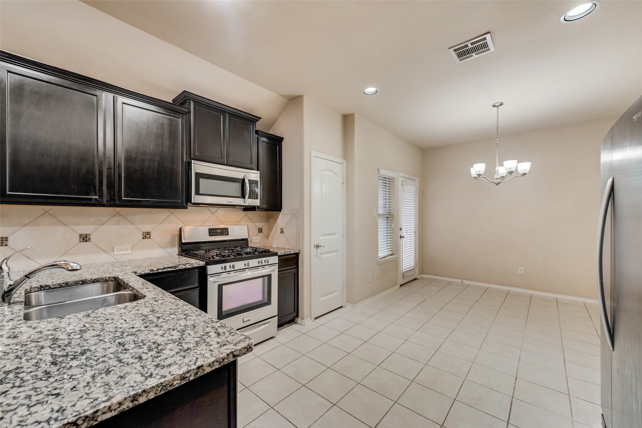 9904 Beaver Dam Lane Mckinney TX 75071