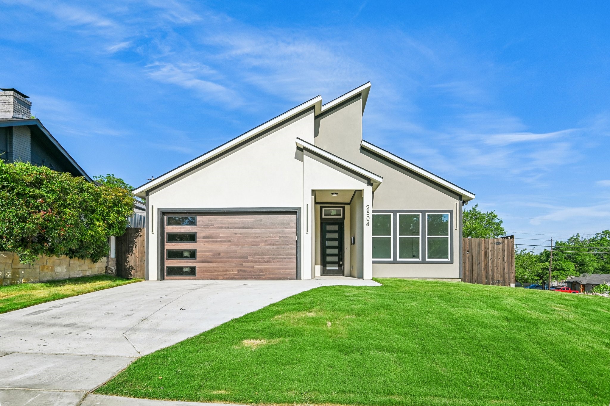 2504 Vaughn Boulevard Fort Worth TX 76105