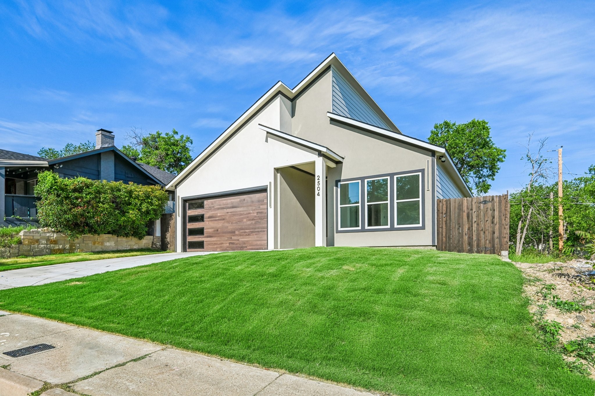 2504 Vaughn Boulevard Fort Worth TX 76105