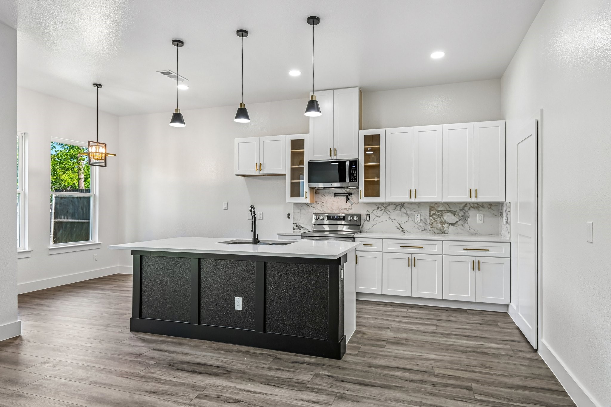2504 Vaughn Boulevard Fort Worth TX 76105