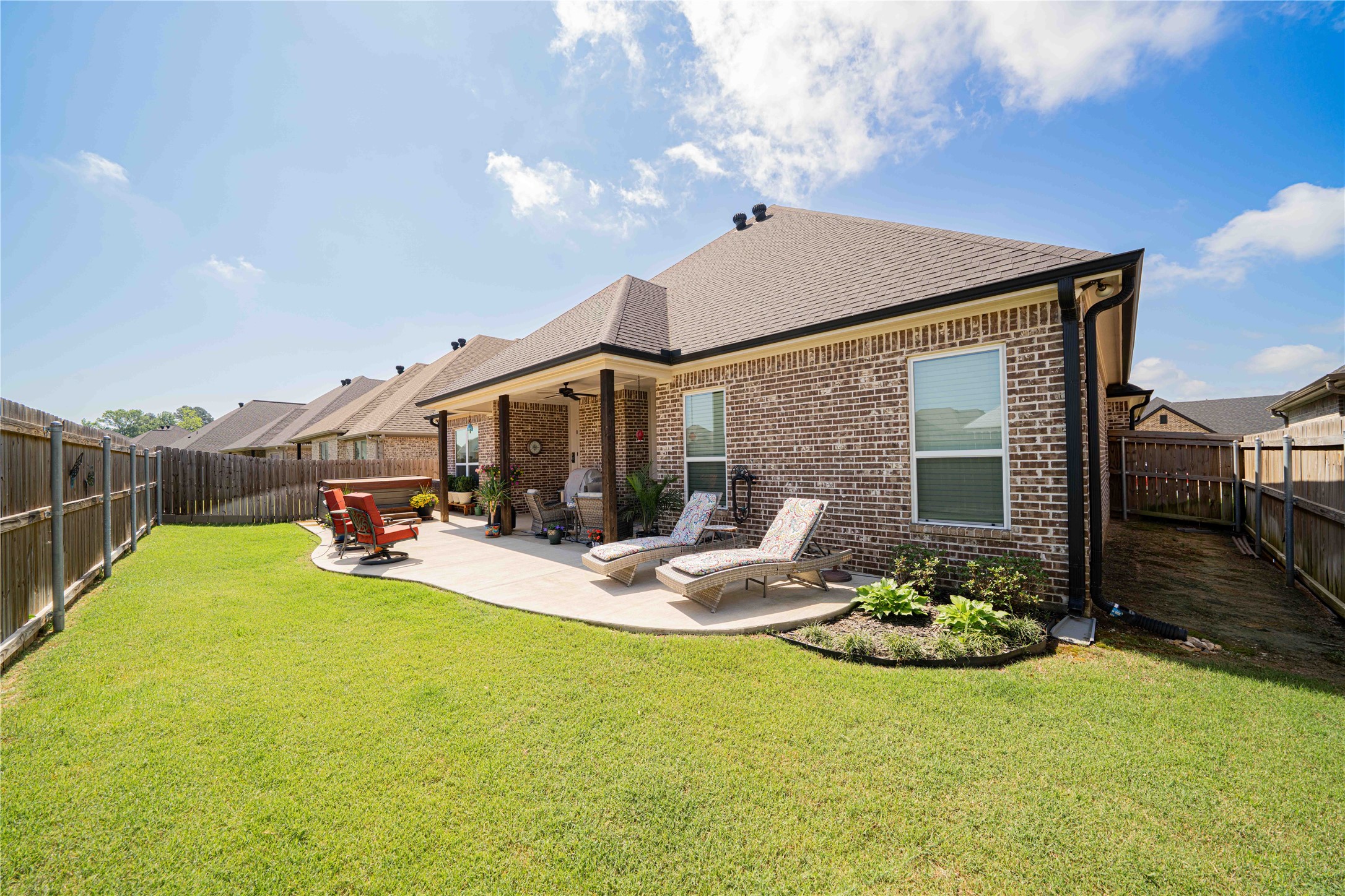 2834 Guinn Farms Tyler TX 75707