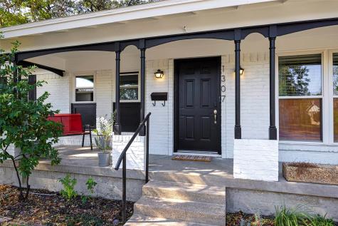 1307 Flamingo Lane Garland TX 75042