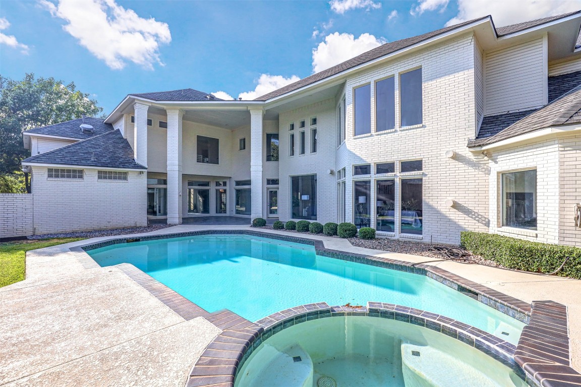 2307 River Ridge Road Arlington TX 76017