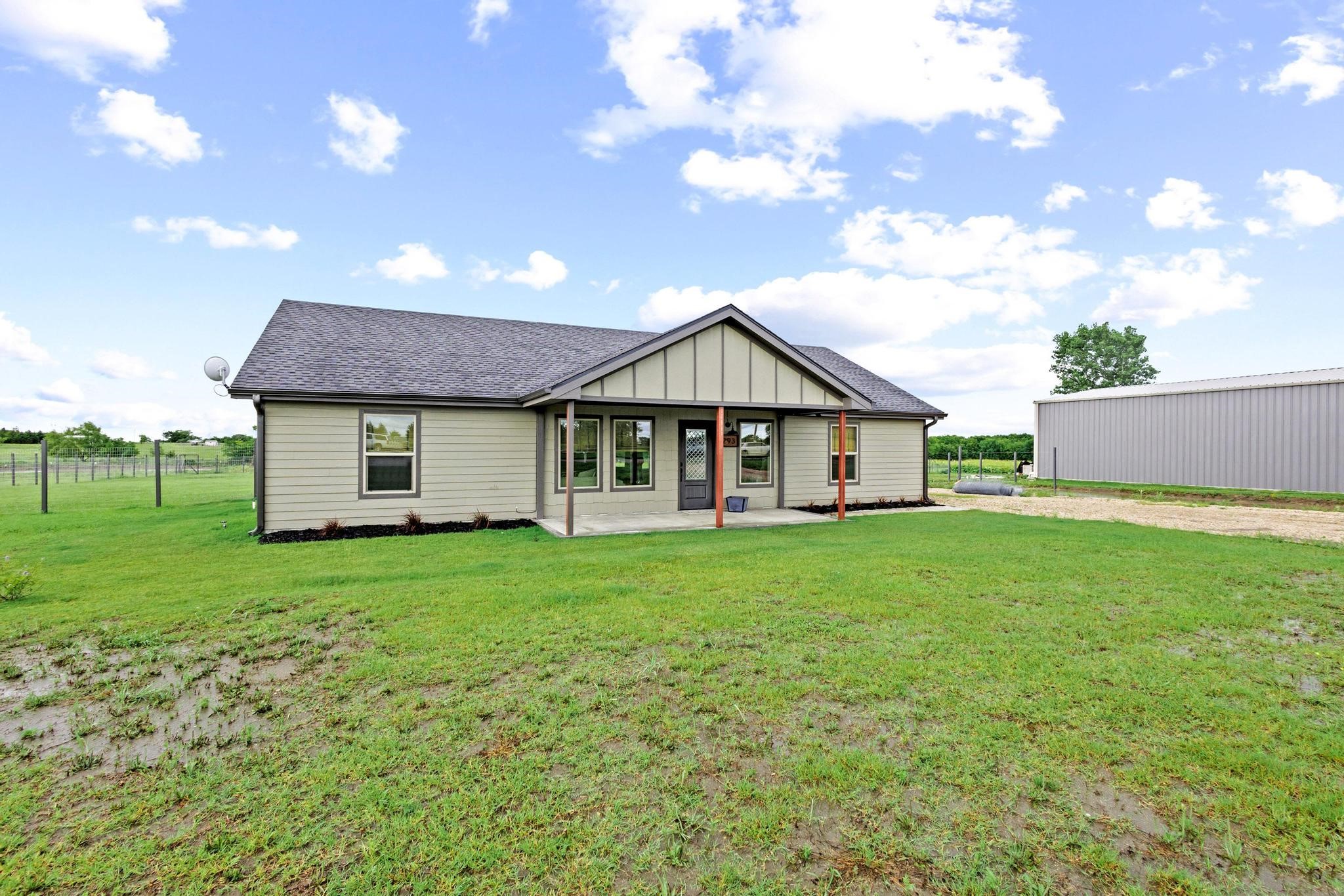 293 Private Road 36008 Honey Grove TX 75446