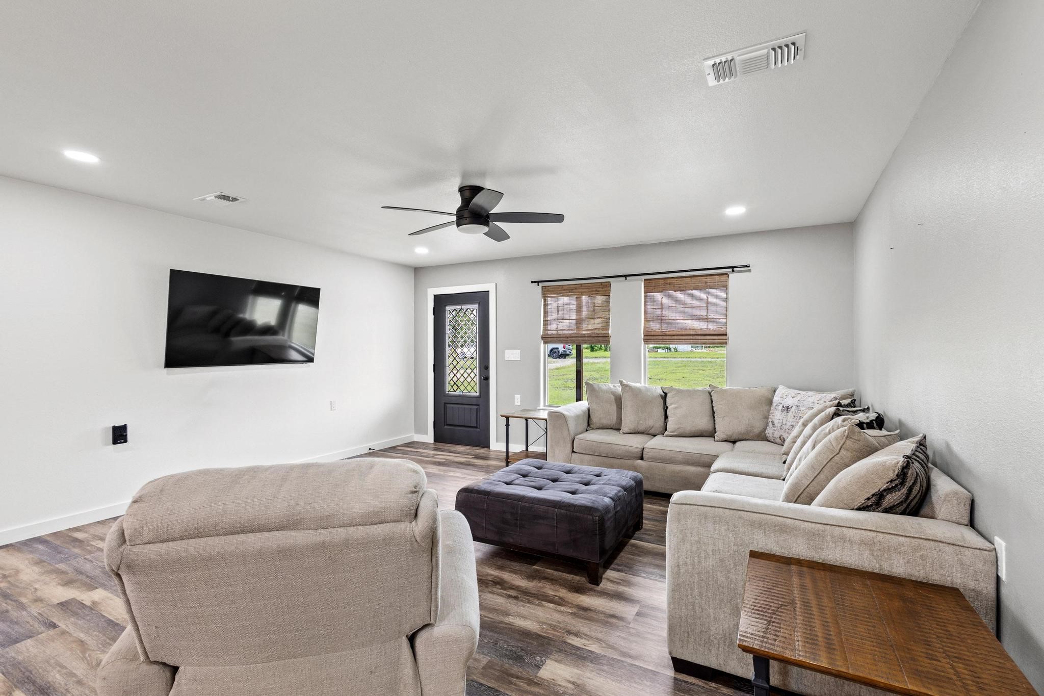 293 Private Road 36008 Honey Grove TX 75446