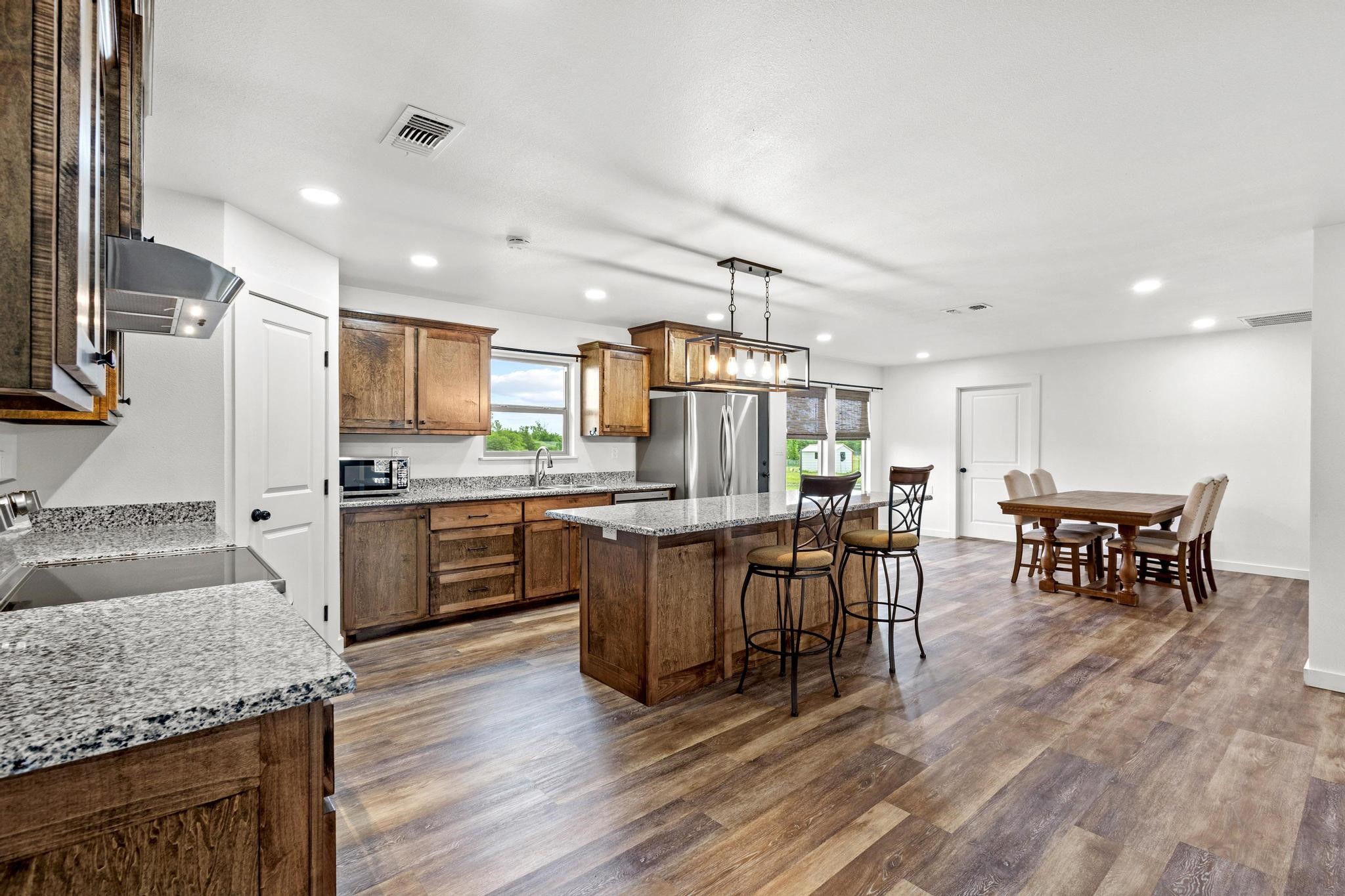 293 Private Road 36008 Honey Grove TX 75446