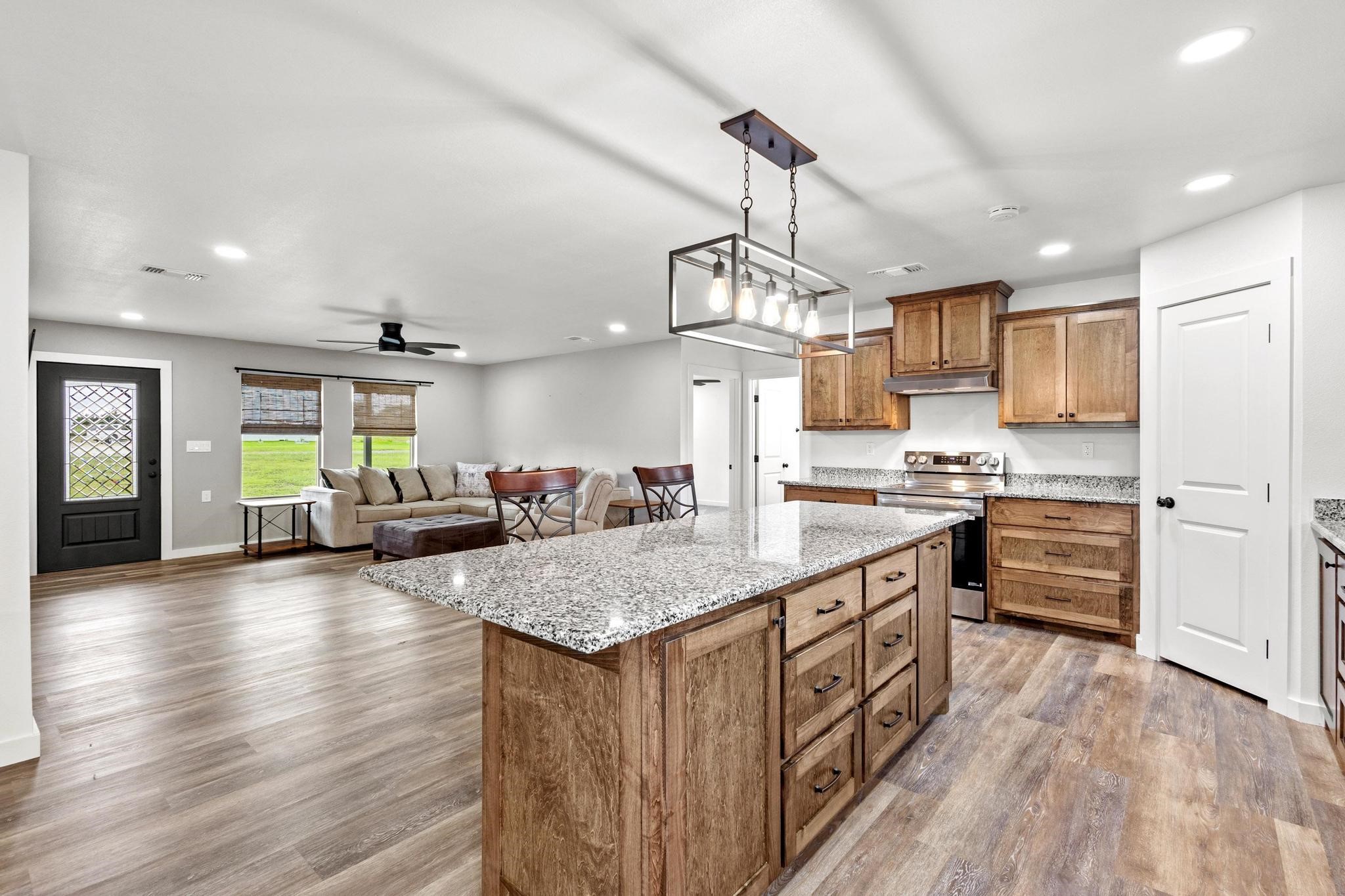 293 Private Road 36008 Honey Grove TX 75446