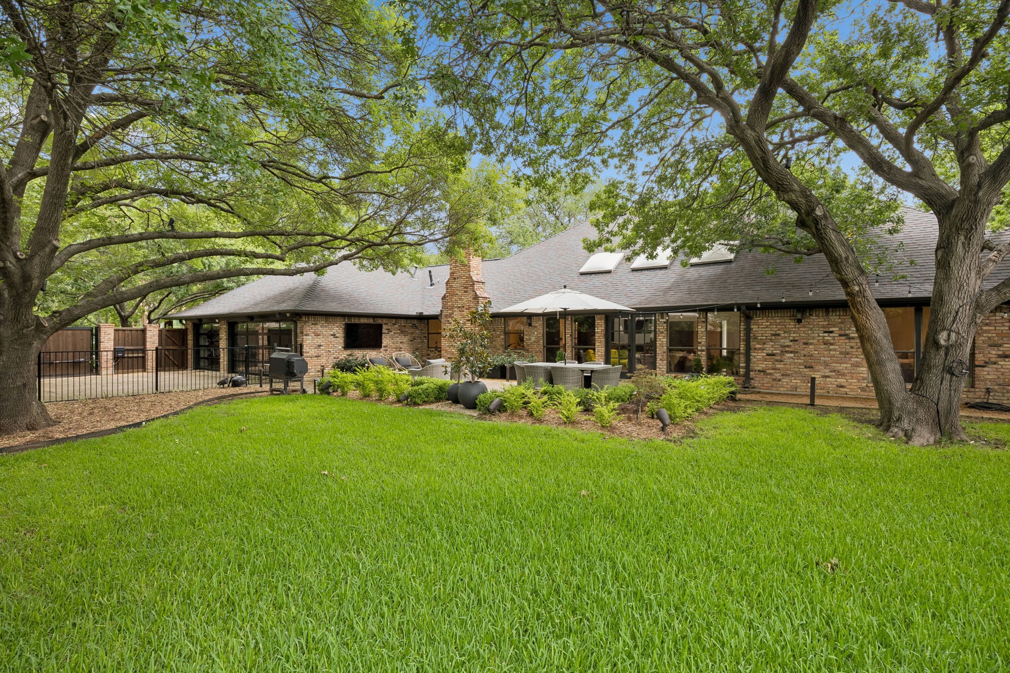 98 W Shore Place Richardson TX 75080