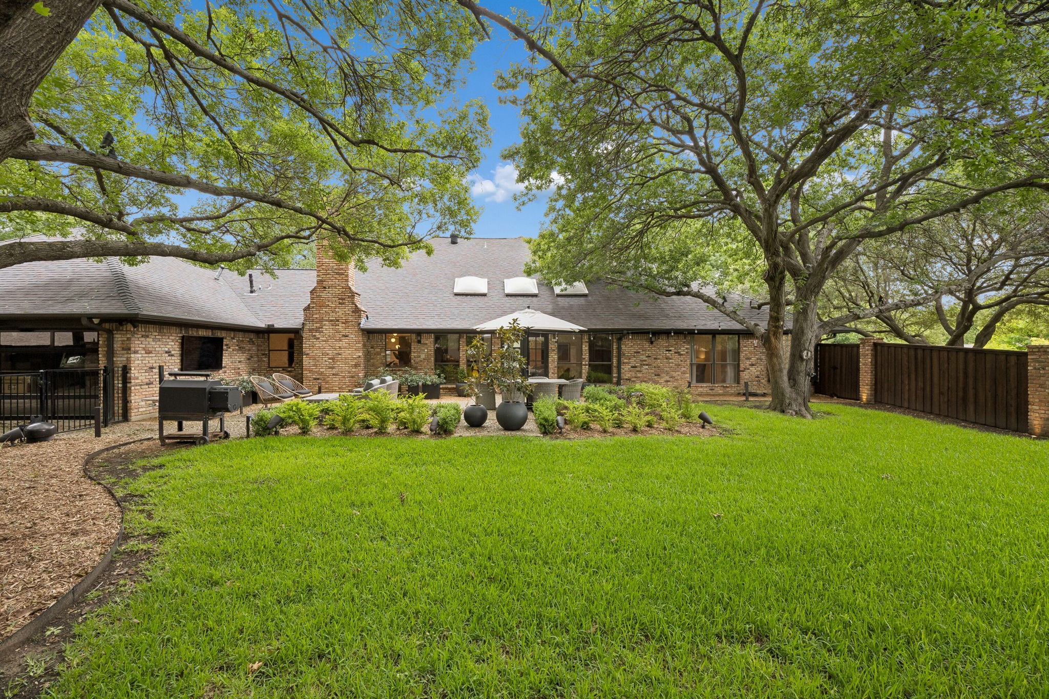 98 W Shore Place Richardson TX 75080