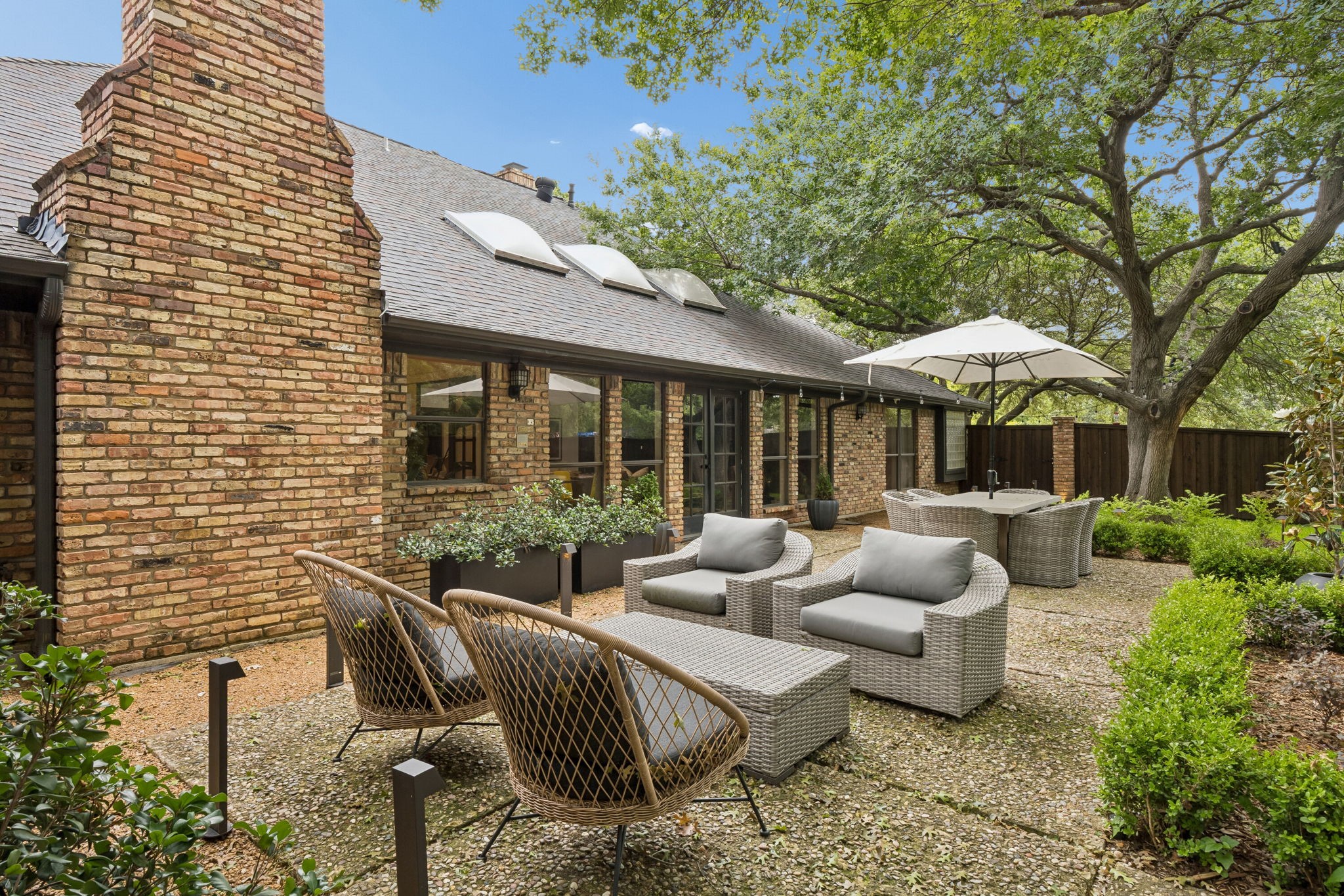 98 W Shore Place Richardson TX 75080
