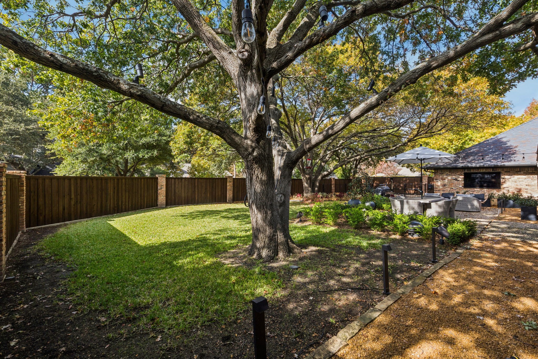 98 W Shore Place Richardson TX 75080