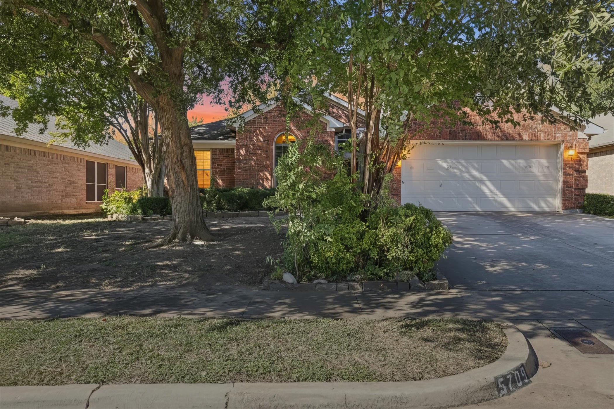 5709 Crowder Drive Fort Worth TX 76179